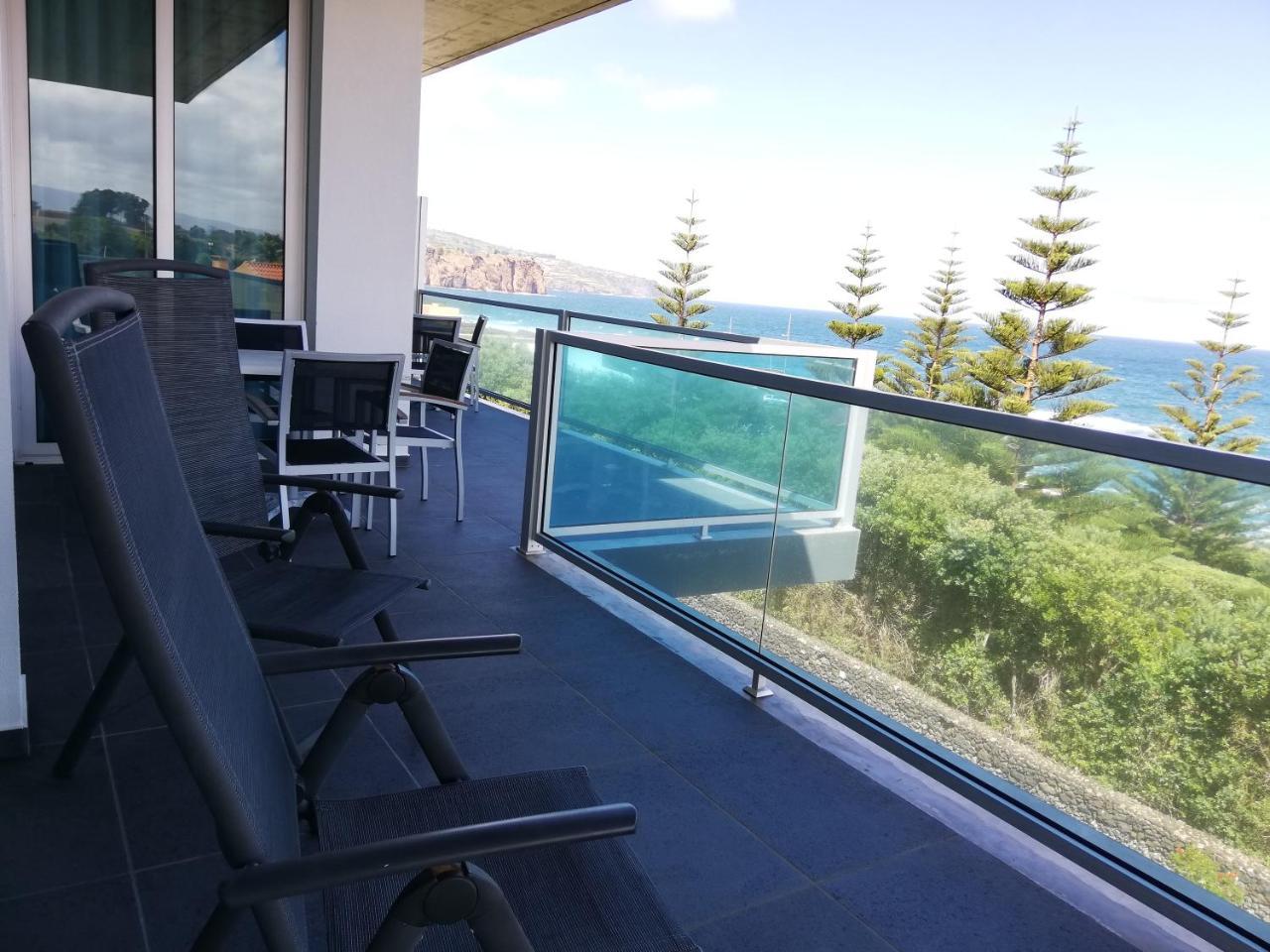 Whalesbay Hotel Apartamentos Capelas Extérieur photo