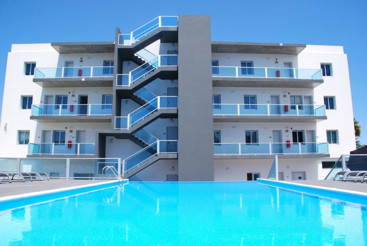 Whalesbay Hotel Apartamentos Capelas Extérieur photo